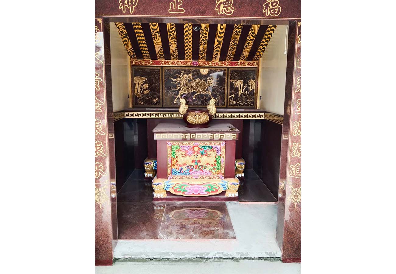 三鹿里向上土地公